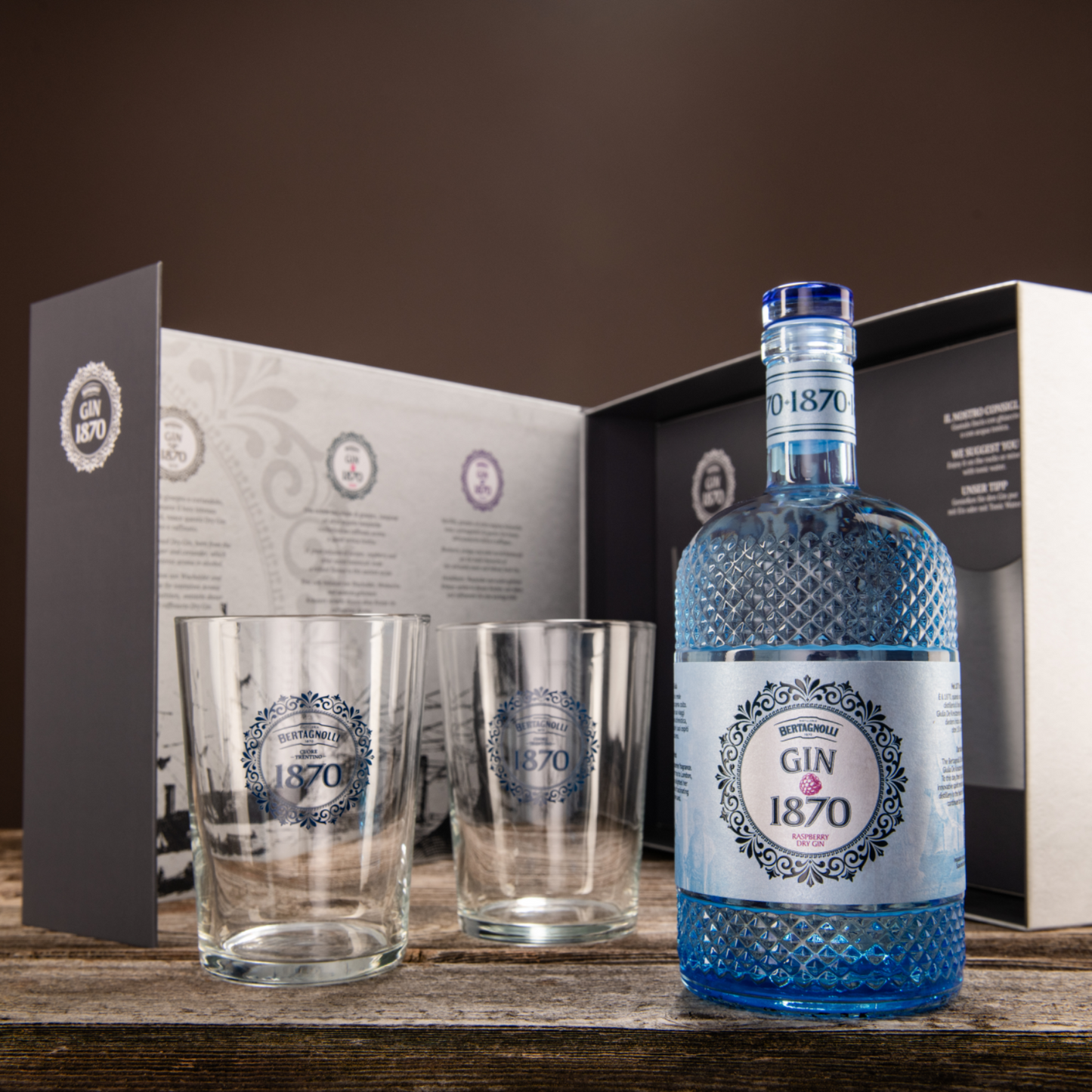 Gin1870 Raspberry Dry Gin Geschenkset mit 2 Gläsern